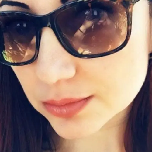 coolfrau image 0
